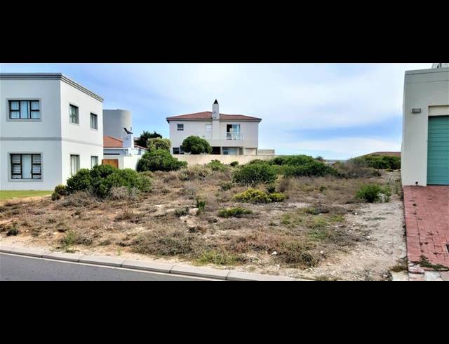 LAND FOR SALE IN CALYPSO BEACH